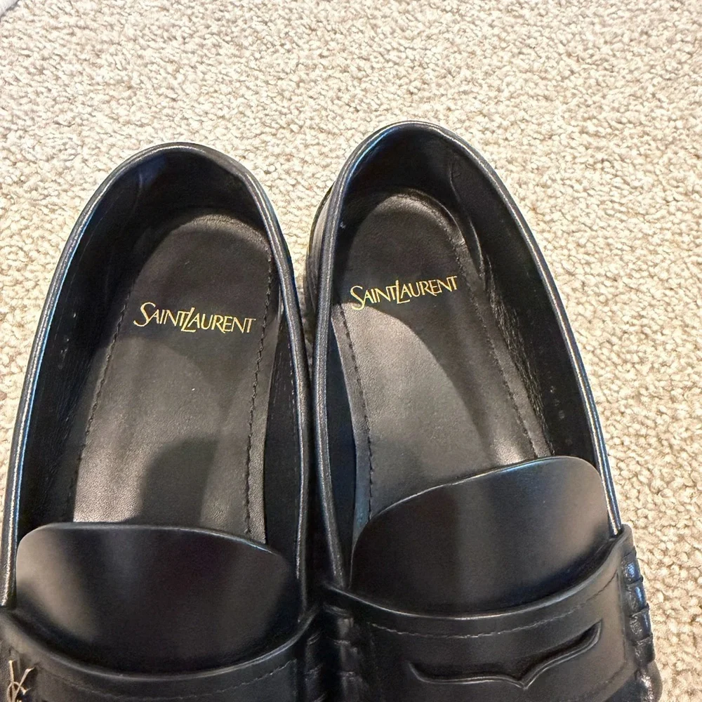 Saint Laurent Black Leather Loafers - Picture 4 of 16